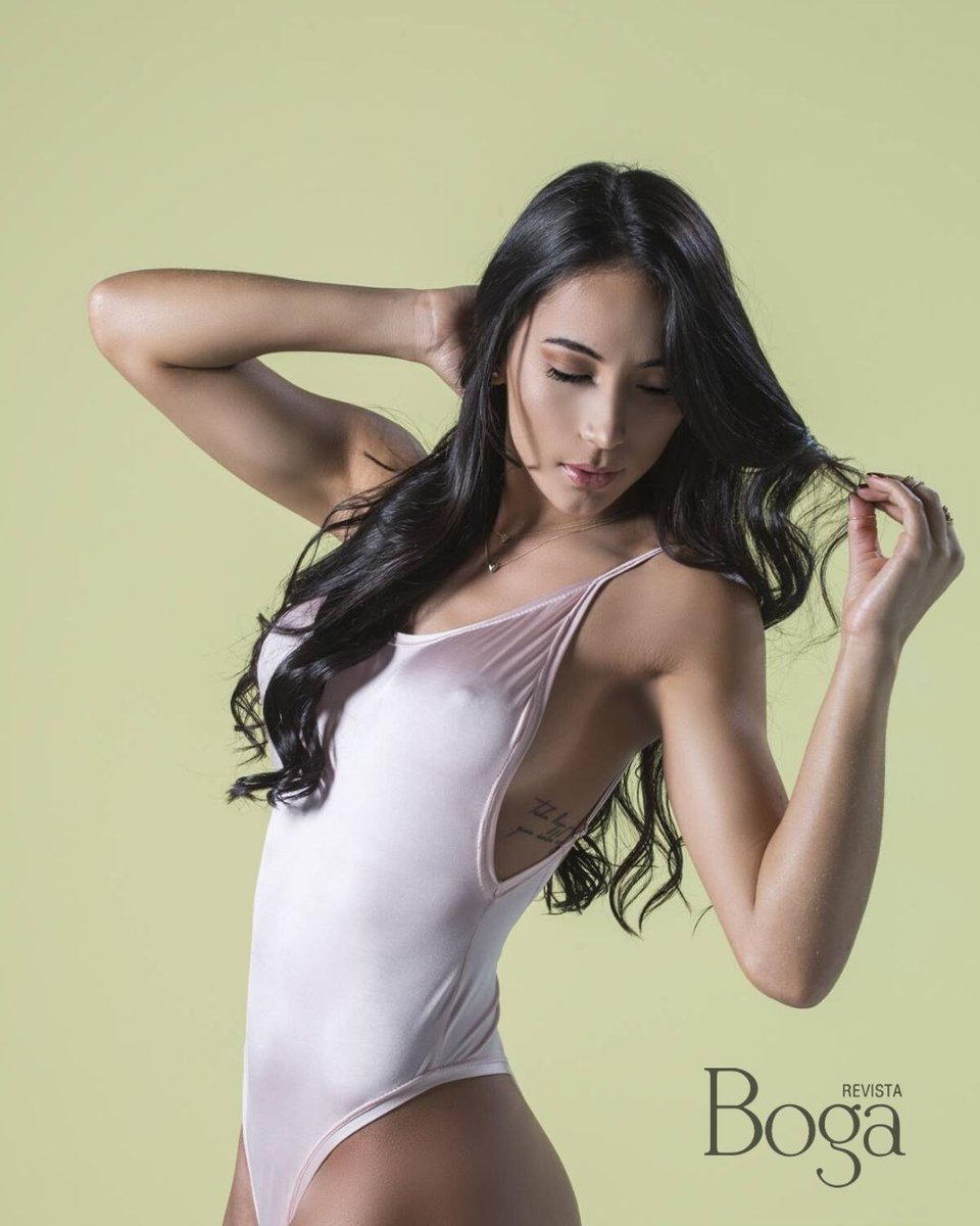 Bienaventurados los borrachos, porque ellos te verán dos veces. 😍

¿Qué piropo le dirías a #KarenCano? 🙊💖