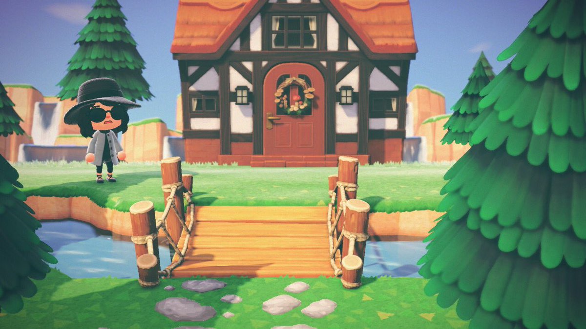 spellsforbells's tweet photo. Not being able to center a bridge to my house is really messing up my plans 😞😤 #acnhstruggles #acnh https://t.co/sDtuqpYKPJ