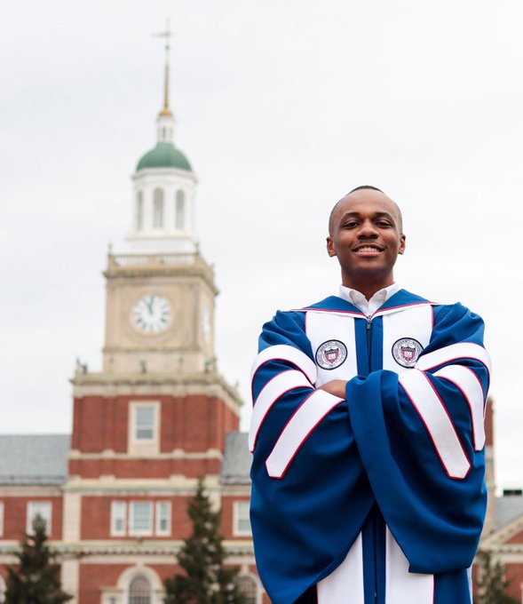 AlphasSteppin's tweet photo. Marquis @taylorveli_ an Alpha @APhiABeta1907 5-B-18 The Sentinels of Ra-Kedet #ThisIsBeta! Magna Cum Laude Graduate of @HU_COAS, Board of Trustees-Member, President of Student Counsel, Studied Abroad Milot, Haiti, St. Croix. Currently, a Phd Candidate @NorthwesternU . Go Marquis! https://t.co/JNSE3hjikR