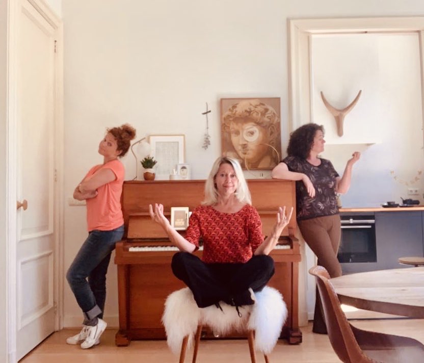 Wachten, geduld, zennnn? Niet onze sterkste kant... We staan te popelen. Vanaf 1 juni mogen we weer optreden voor Max. 30 personen en vanaf 1 juli voor Max. 100! Denk aan ons voor een feestelijke/muzikale bijeenkomst. We houden ons aan de regels van het RIVM. Tot snel ‼️❣️🎈