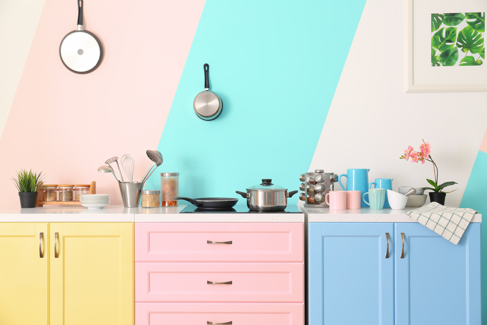 Venmore_Homes's tweet photo. Anyone Else Having the Urge to Colour In Your House? Because Same... 💗💛💜 https://t.co/in6c5E5Eqj