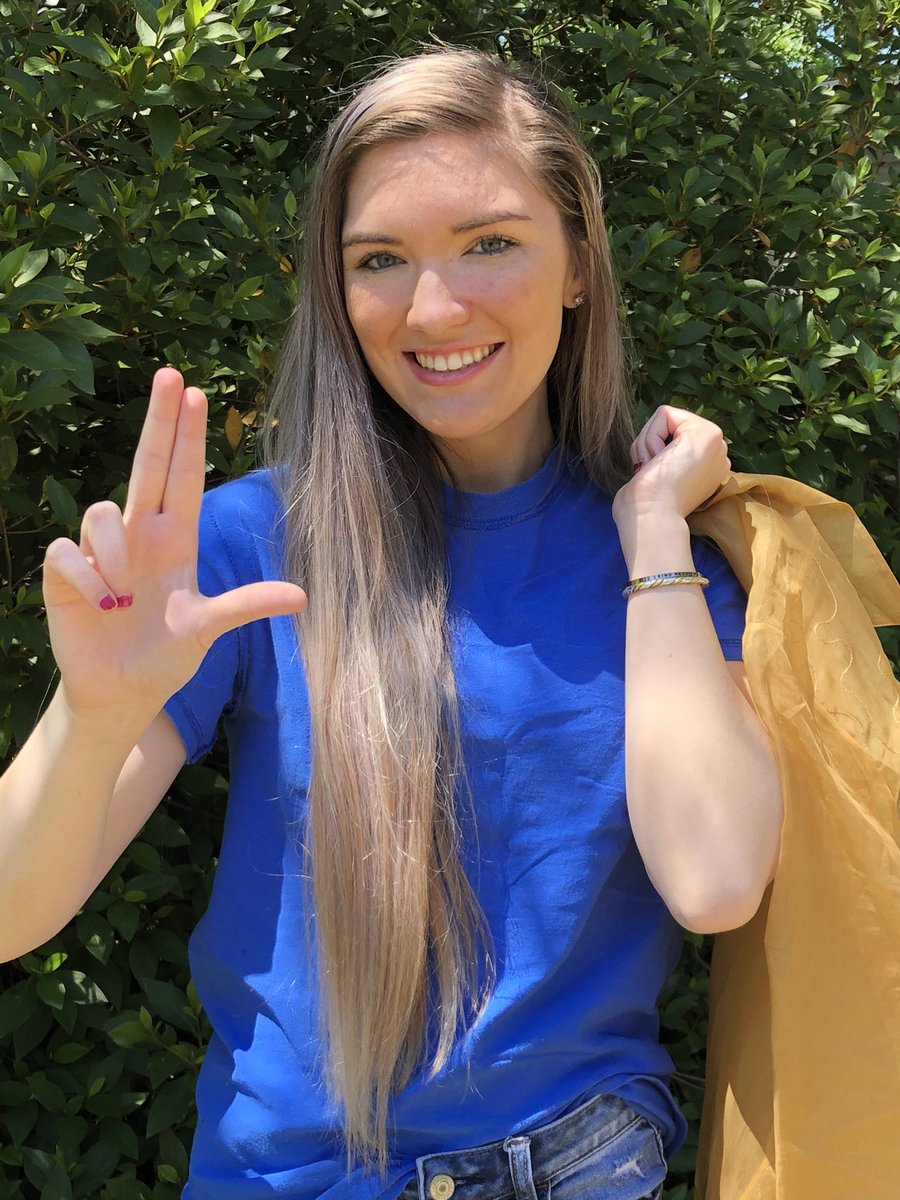 lizzie_hooper_'s tweet photo. Future Blue and Gold Limestone Saint! #LEHSDecisionWeek #DecisionDaySC @LEHSDemons @SCCANGO https://t.co/h0qLwxgm56