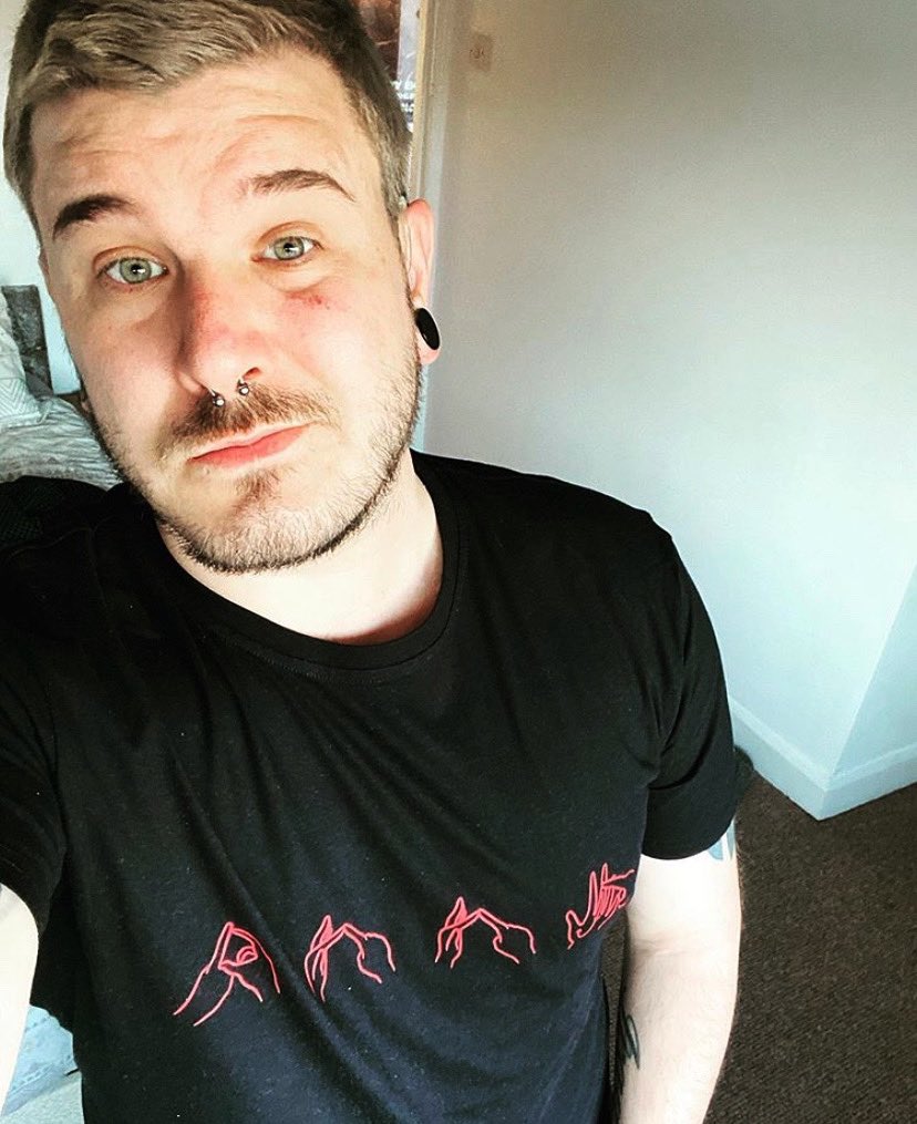 deafidentity's tweet photo. Thank you deejgb for sharing your #DEAFIDENTITY t-shirt with us! ❣️ We love the red on black combination you chose! 🖤 https://t.co/q3jggZslfv ❣️ •
•
•
// #deafawareness #deafcommunity #bsl #signlanguage #auslan #australiansignlanguage #hearingaids #britishsignlanguage #deaf https://t.co/Lw5UqScGXq