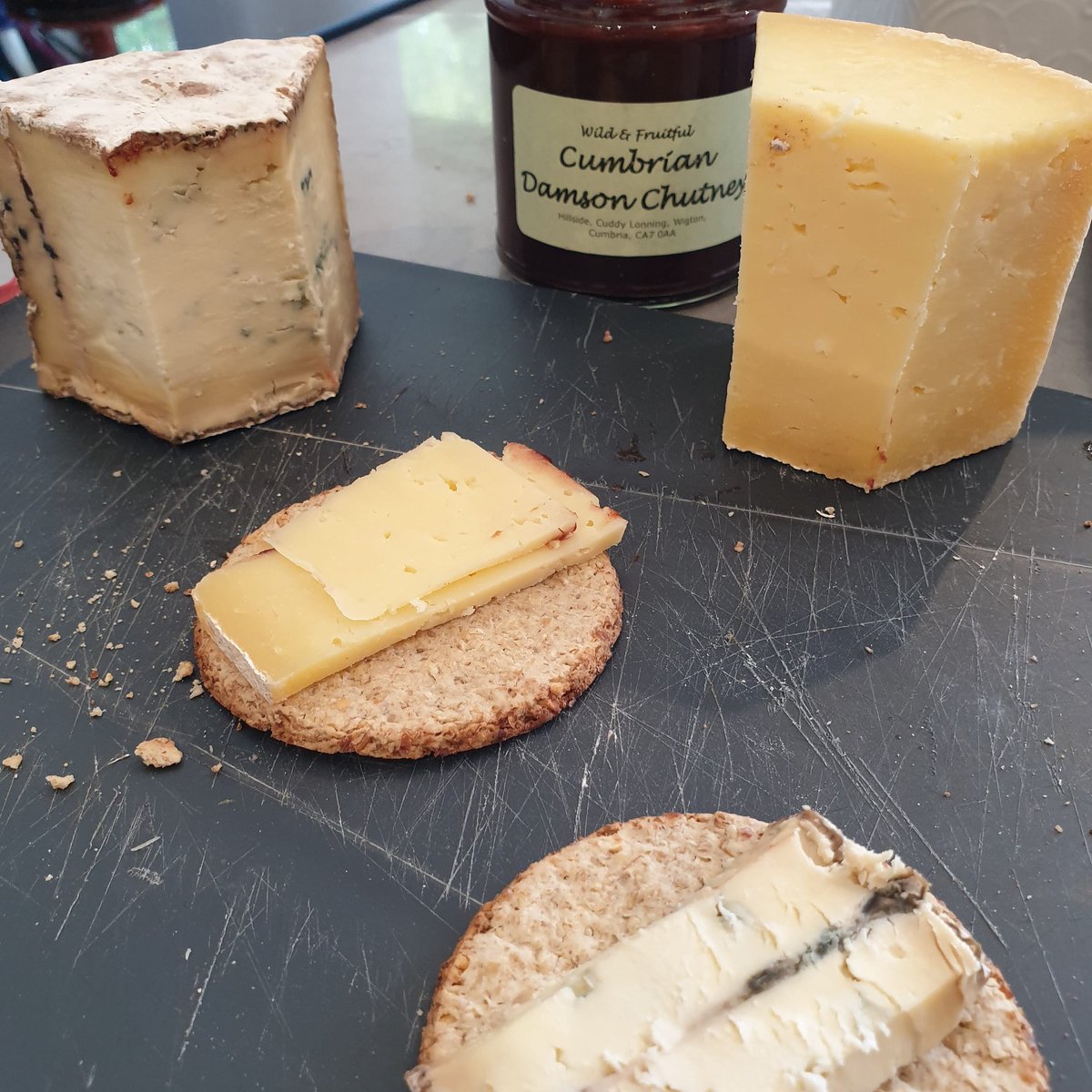 NotBadForHerAge's tweet photo. Local producers desperately need our support. @ThornbyMoor is open  and their cheese is as delicious as ever. They also sell locally milled flour from #warwickbridgecornmill and locally made chutney &amp; jam from #wildandfruitful https://t.co/eFQ7SP50vL
