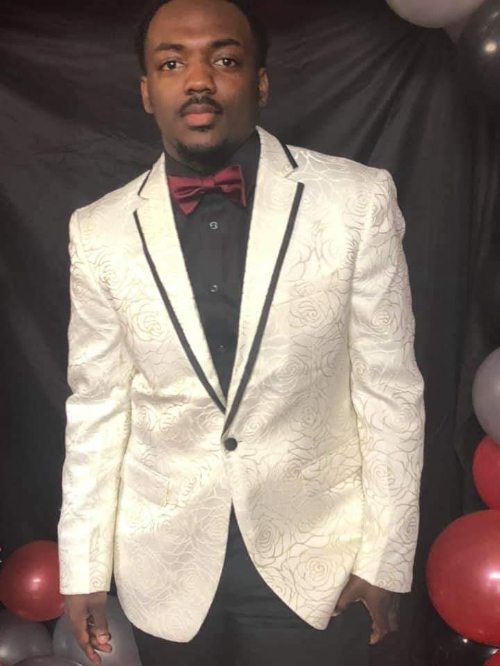 MzDenise11's tweet photo. Congrats Jourdon Presley c/o2020 #d187 #NCCHS I'm so proud of you son https://t.co/UL5BFqdw80