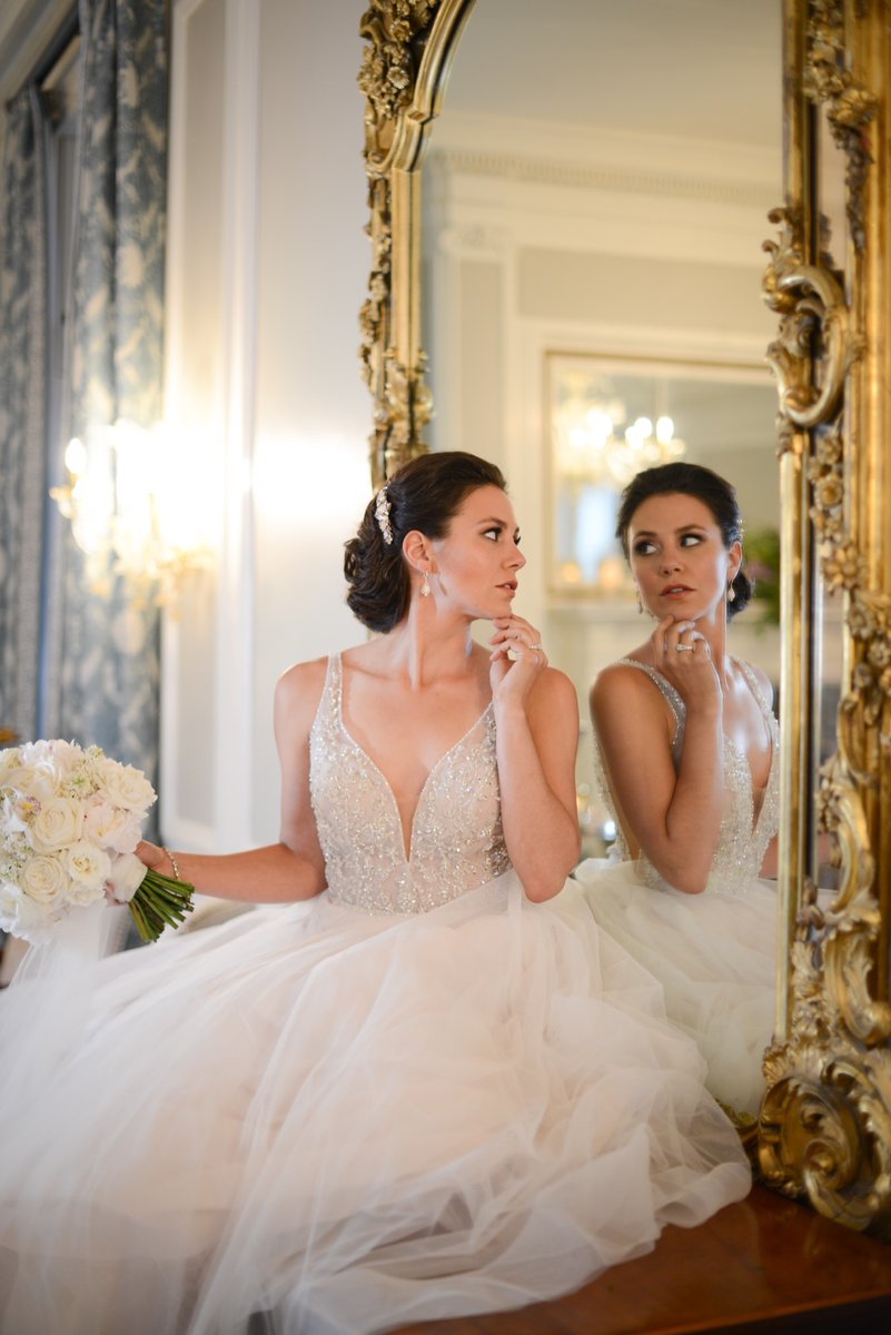BlantyreResort's tweet photo. We #love seeing our #history come alive when you capture your special day at #Blantyre!  Reach our #Wedding Team at events@blantyre.com to #create the start of YOUR history. https://t.co/UoMKBmzWOi