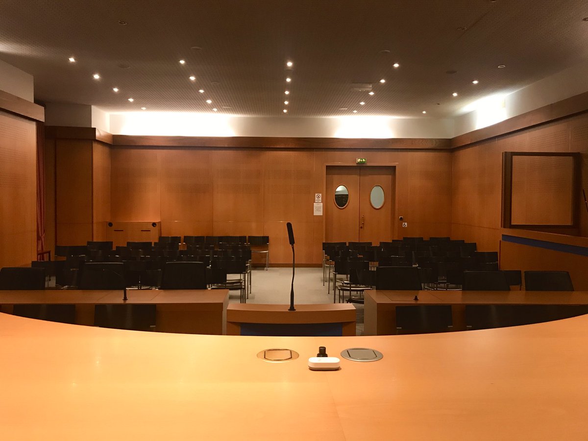 selim_khl's tweet image. Encore 2 semaines et ce sera le retour au #tribunal judiciaire !⚖️🙌🏻 #greffier #teameng