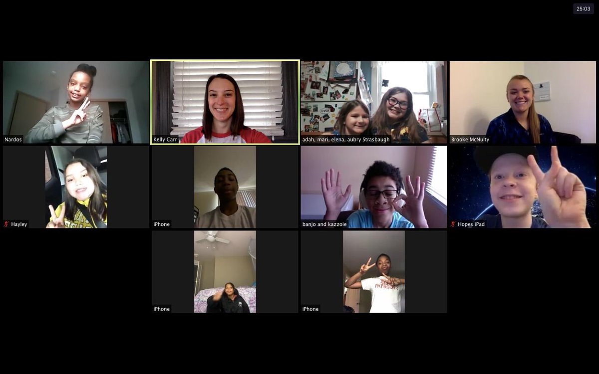 Bmcnulty22's tweet photo. Made a guest appearance in 5th grade’s Zoom chat this morning! 😁 https://t.co/PMK5AbVolb