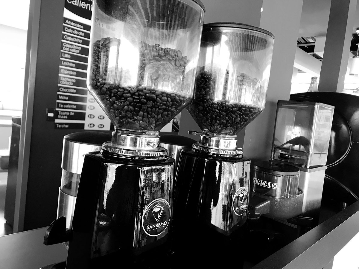 MitziArias_'s tweet photo. Abasteciendo esenciales. Café para el alma https://t.co/Rku6ZDxNGk