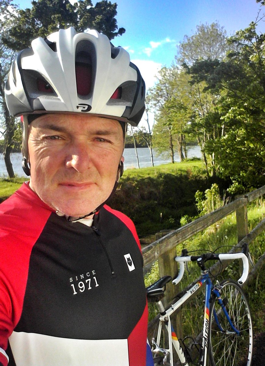 stevemac531's tweet photo. 8.30am on the Towpath. 
#cycling #cyclinglife #cyclist #canal #towpath #newry #northernireland #morningmotivation #zipperclub #heartattacksurvivor #heartdisease #heartdiseaseawareness @ImpsportApparel @RaleighBikes_UK @RaleighBicycles @nichstweet https://t.co/x31BsjYOob