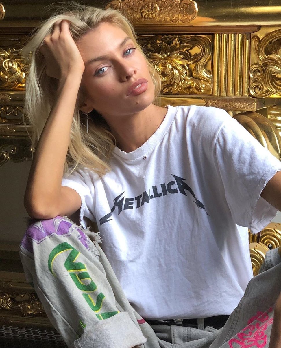 Bell of the Brawl (@borntrouble_) on Twitter photo 