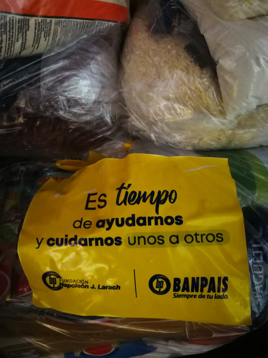 FUNADEH_GENESIS's tweet photo. Una vez más @BANPAISHND se solidariza con #Honduras entregando 250 bolsas de alimentos para ser distribuidas a las comunidades de #LosPinos #JardinesdelCarrizal #CiudadGuzmán #NuevaCapital #Divanna y Flor #1 en #Teg a través de #FundaciónNapoleonLarach gracias @bancodelpais https://t.co/GuKaim4vRW
