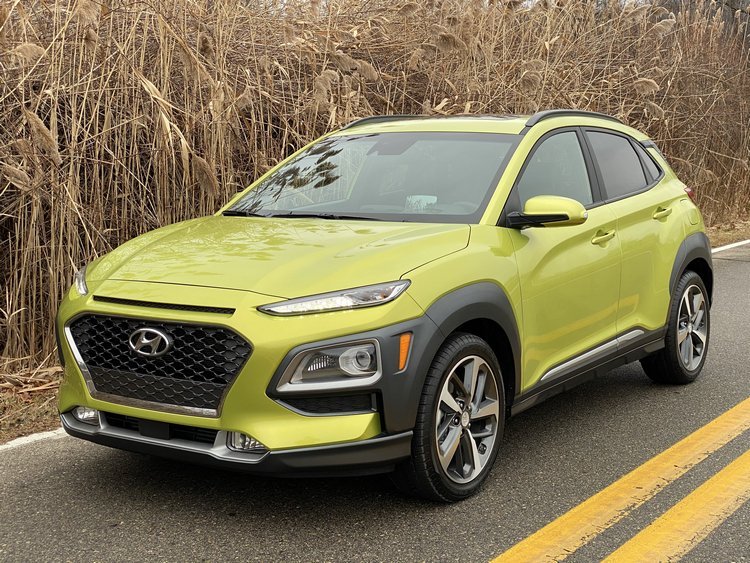 LotProCars's tweet image. 2020 Hyundai Kona Ultimate AWD Driving Impressions
#2020HyundaiKona #Kona #Hyundai #DrivingImpressions
lotpro.com/blog/2020-hyun…