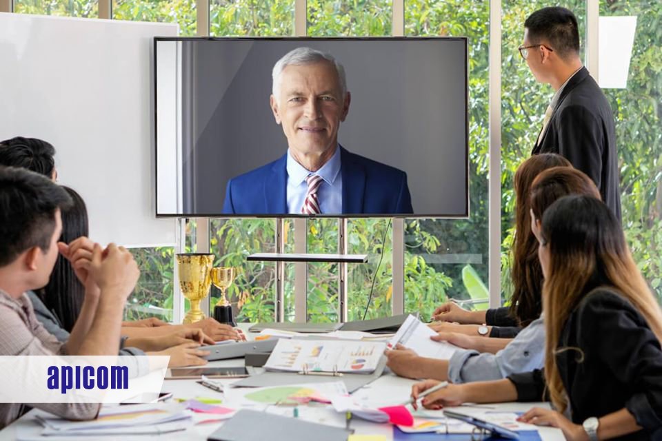 APICOM_SAS's tweet photo. ¿Eres profesional del derecho y necesitas comunicarte con tus clientes sin exponer tu salud? Utiliza Lifesize para llevar tus casos y reuniones legales, de manera más efectiva y veloz.
¡Prueba nuestra herramienta!
👉 https://t.co/oOdeJFpWbS

#productividad #Derecho https://t.co/tBPUJrnas0