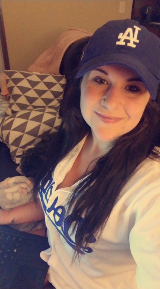 N_Marie's tweet photo. @Dodgers Love my boys in blue 💙 https://t.co/ngJffKRCpt