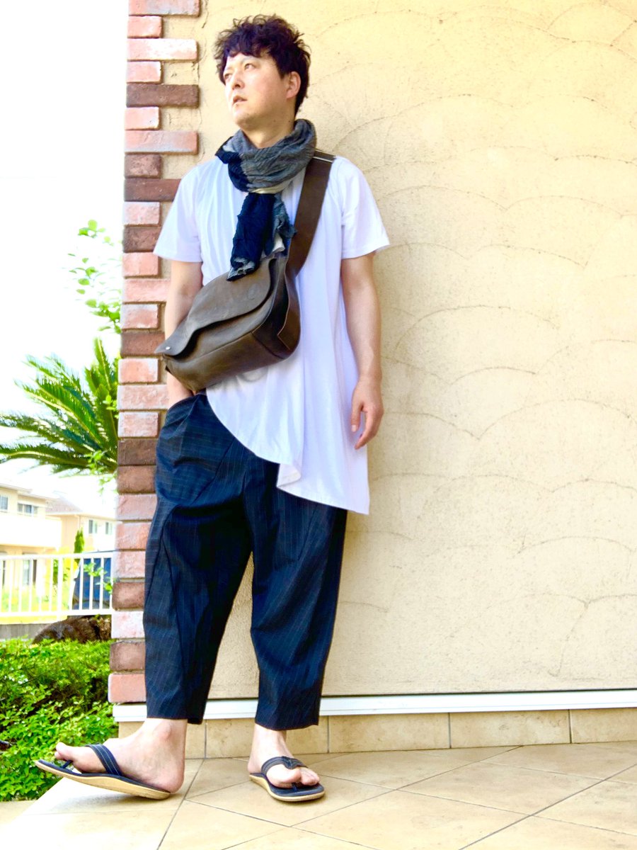 J S By A Double Js ジェイズ J S 蒸し暑いので夏の格好で ゆったりラフなコーディネート Js Jsbyadouble Fashion Design ラフコーデ ゆったりコーデ Classic Mode Monotone アシンメトリー レイヤード レイヤードコーデ Leather