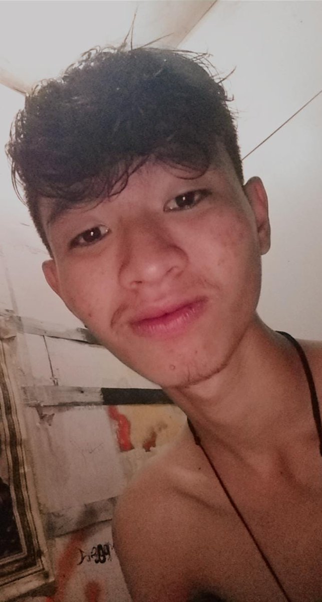Husein16467494's tweet photo. Harwdanh banget sumpah!🙄
#gaykalideres #gaysemanan #gayjakbar https://t.co/mrIJg0rlRl