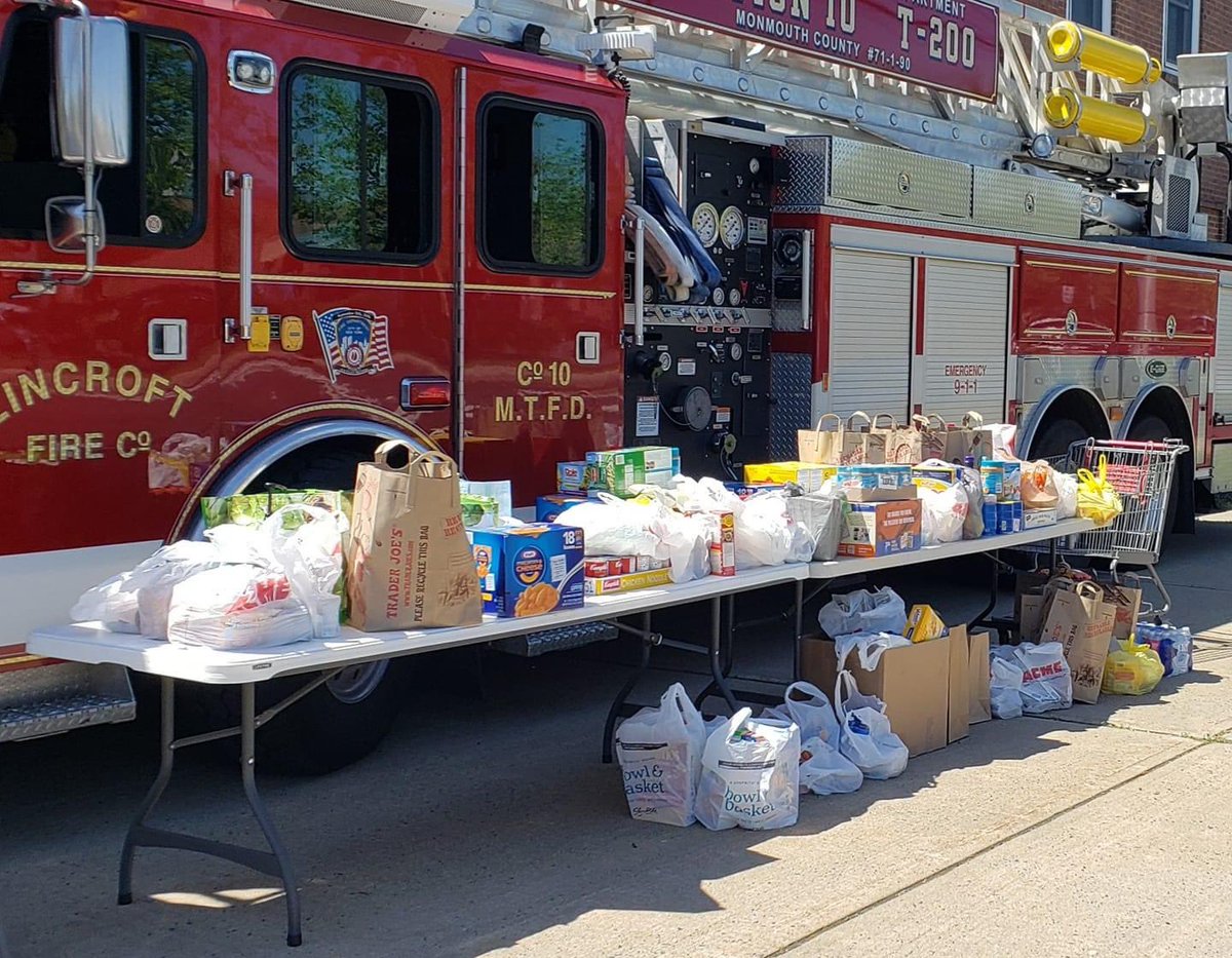 LincroftFire's tweet photo. Lincroft Fire Company thanks you all for the support of our Drive through Food Drive this past Saturday!  Today three truck loads of nonperishable food and cash donations were dropped off at the Salvation Army and Lunch Break of Red Bank thanks to your donations! @lunchbreakNJ https://t.co/6cVClPljbK