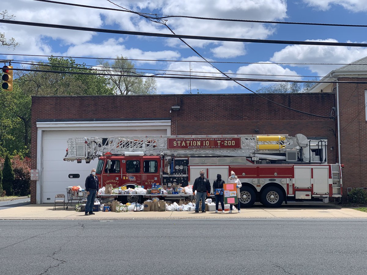 LincroftFire's tweet photo. Lincroft Fire Company thanks you all for the support of our Drive through Food Drive this past Saturday!  Today three truck loads of nonperishable food and cash donations were dropped off at the Salvation Army and Lunch Break of Red Bank thanks to your donations! @lunchbreakNJ https://t.co/6cVClPljbK
