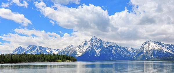 brucefriedman's tweet photo. New artwork for sale! - "Jackson Lake Panorama - Grand Teton National Park - Wyoming" - https://t.co/VGasM3FwGE @fineartamerica https://t.co/HXtZOQO4wD
