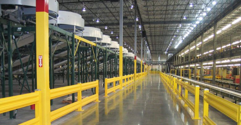 ToyotaEquipment's tweet photo. OSHA Compliant Guardrail: Protecting What Matters  

The most efficient way to prevent injuries between #forklift truck and pedestrian traffic is to create defined travel lanes within the facility for each party. 

More https://t.co/YfRlI2JFcw Via @MHNetwork #forkliftsafety https://t.co/AdGbFYlkSJ