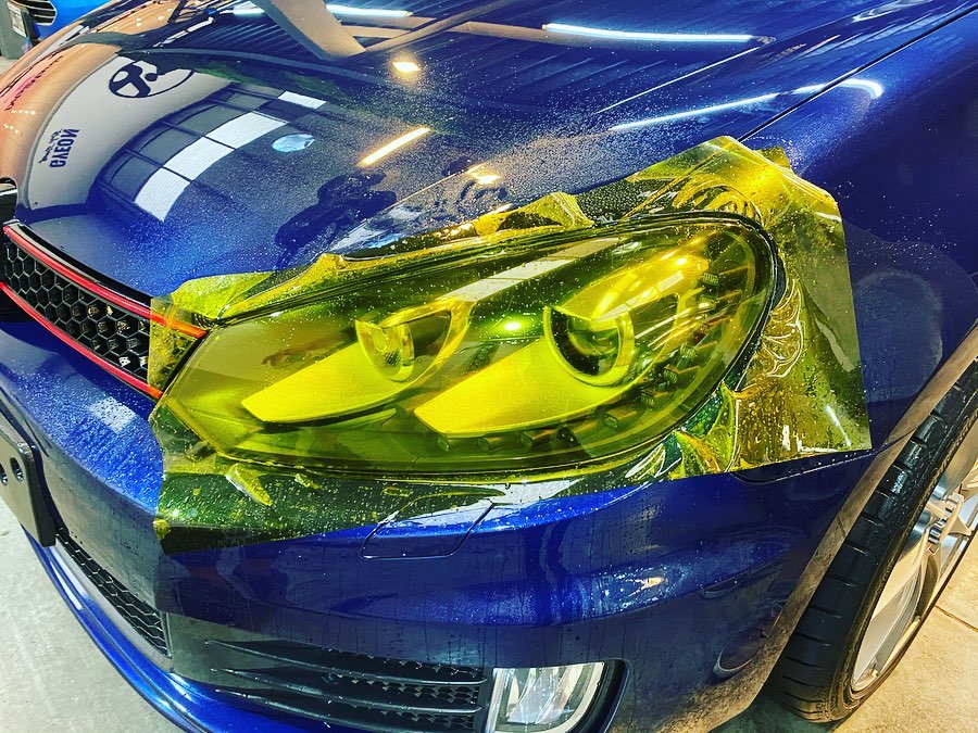 detailmania's tweet photo. Así con toda la facha y encima super protegido gracias a DYNOfancy, el PPF coloreado de @stekargentina #QuedoEspejo #FanDelBrillo #DetailingArgentina #CarDetailing #QuedateEnCasa #Stek #FilmsProteccion #StekArgentina https://t.co/gKSmBXUm1C