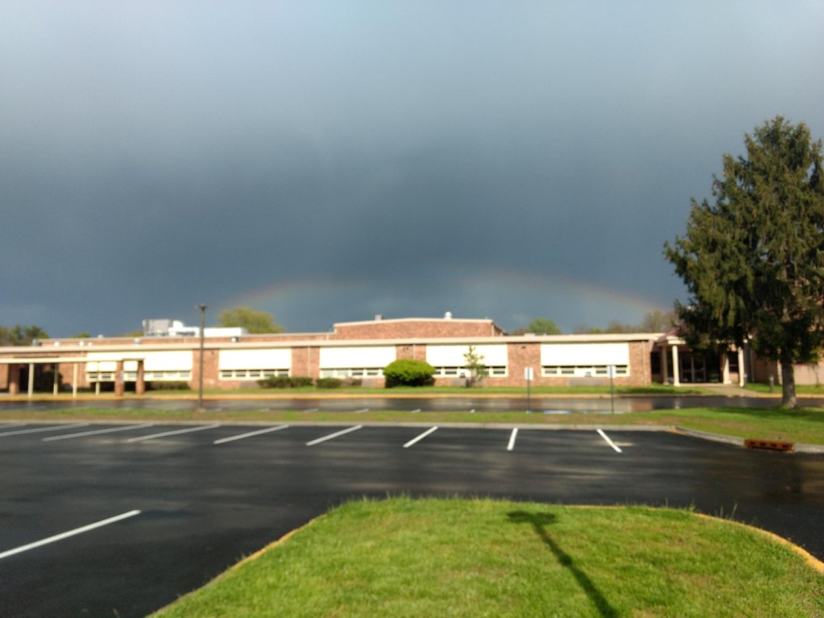 A rainbow appeared today over Conover Road Elementary School! Definitely a good sign. #StayPositive_StaySafe 
<a href="/ConoverRoadES/">CRES</a>
