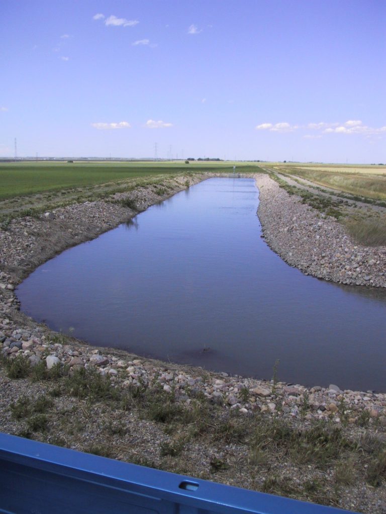StMaryIrrig's tweet photo. SMRID will be controlling broadleaf weeds along its right-of-ways for the 2020 irrigation season and may be treating canals, as required. Click the link for more information.

https://t.co/jxXjmGmb7l https://t.co/TUyfpQjo16