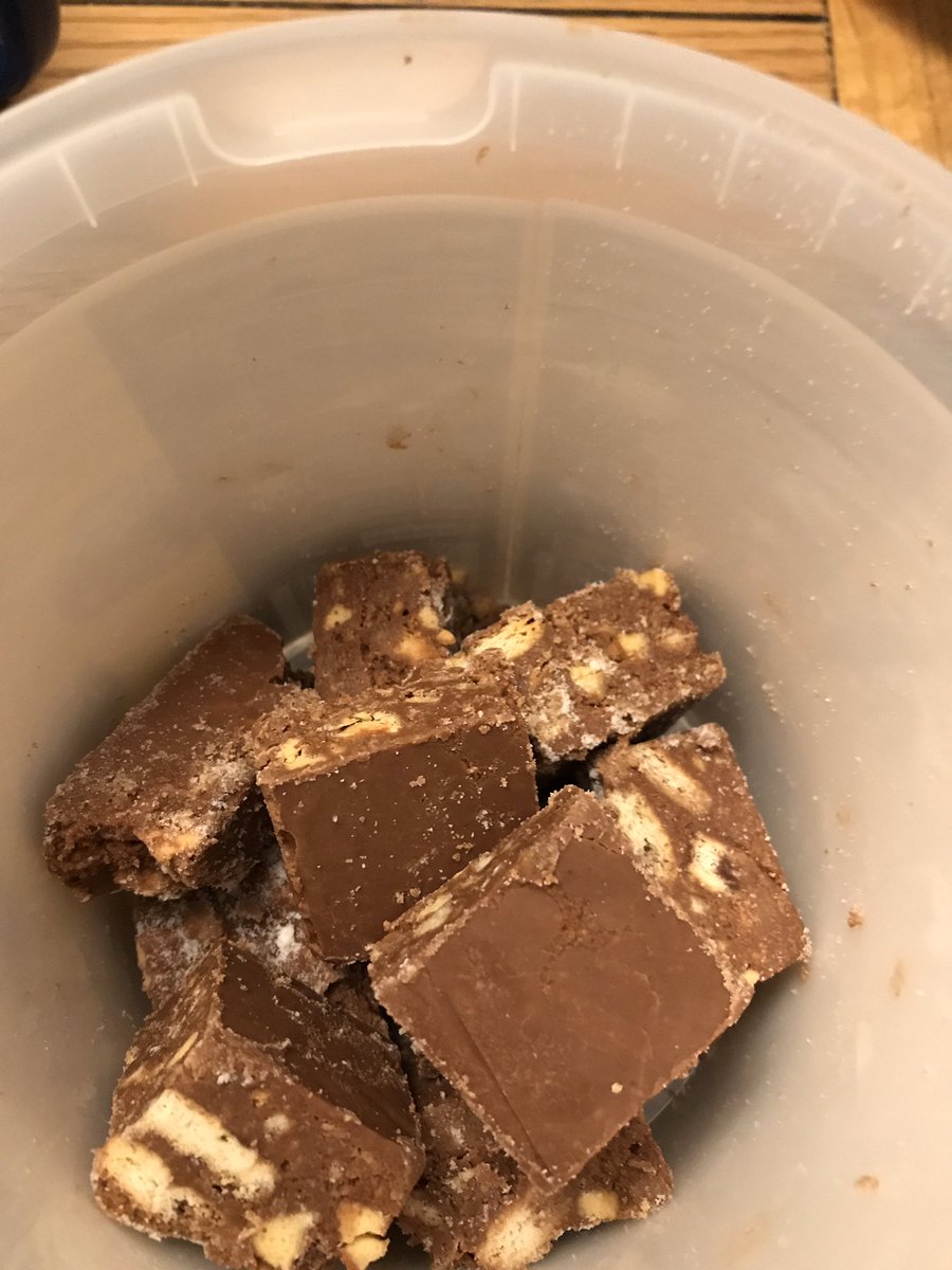 GillianPoth's tweet image. @Aldiuk I love this store but please tell me... What is going on with your irresistibly indulgent Honeycomb crunch mini bites? The tub is half empty! We have 9 pieces and the tub says 11 servings! What a waste of plastic!
