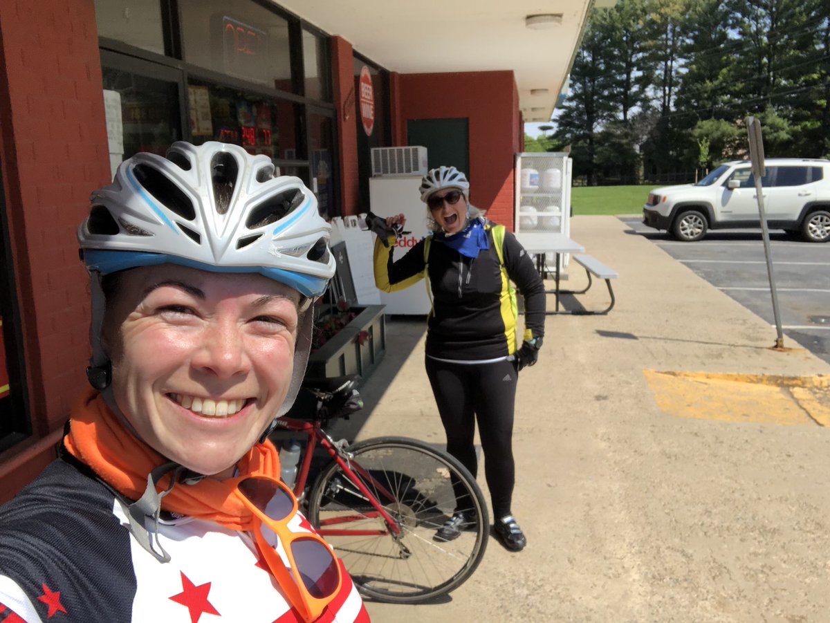jessicasutterW6's tweet photo. Alright @WABADC- here’s my opening 2 days of #BikeAnywhereWeek2020. I started my week on Sunday with a gorgeous & #SociallyDistanced long ride with a #YTriDC teammate & checked a bunch of boxes. Renewing my membership & posting this gave me two more! https://t.co/pTgN0ca5Nu
