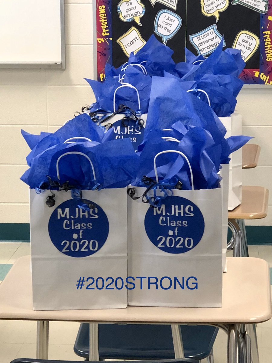 WatsonELAmjhs's tweet photo. Class of 2020...You are #demonstrong. We sure do miss you! https://t.co/VkIAxEhzWe