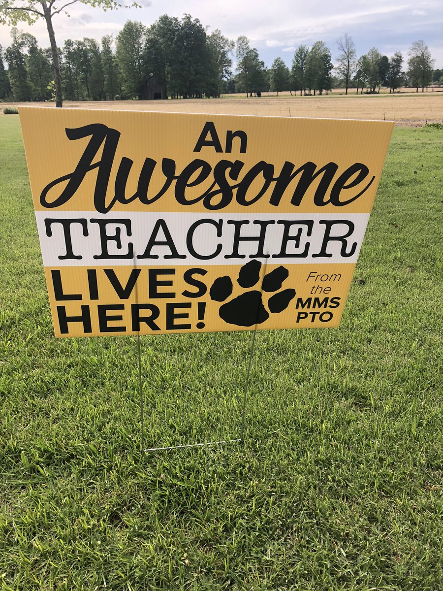SMuehleman's tweet photo. The MMS PTO Rocks! Thanks for making the long journey to Lynn Grove. This Tiger Teacher feels very appreciated. #murrayschool https://t.co/XrgOTCAOCV