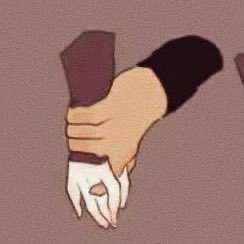 thread of taejin holding hands in various ways 