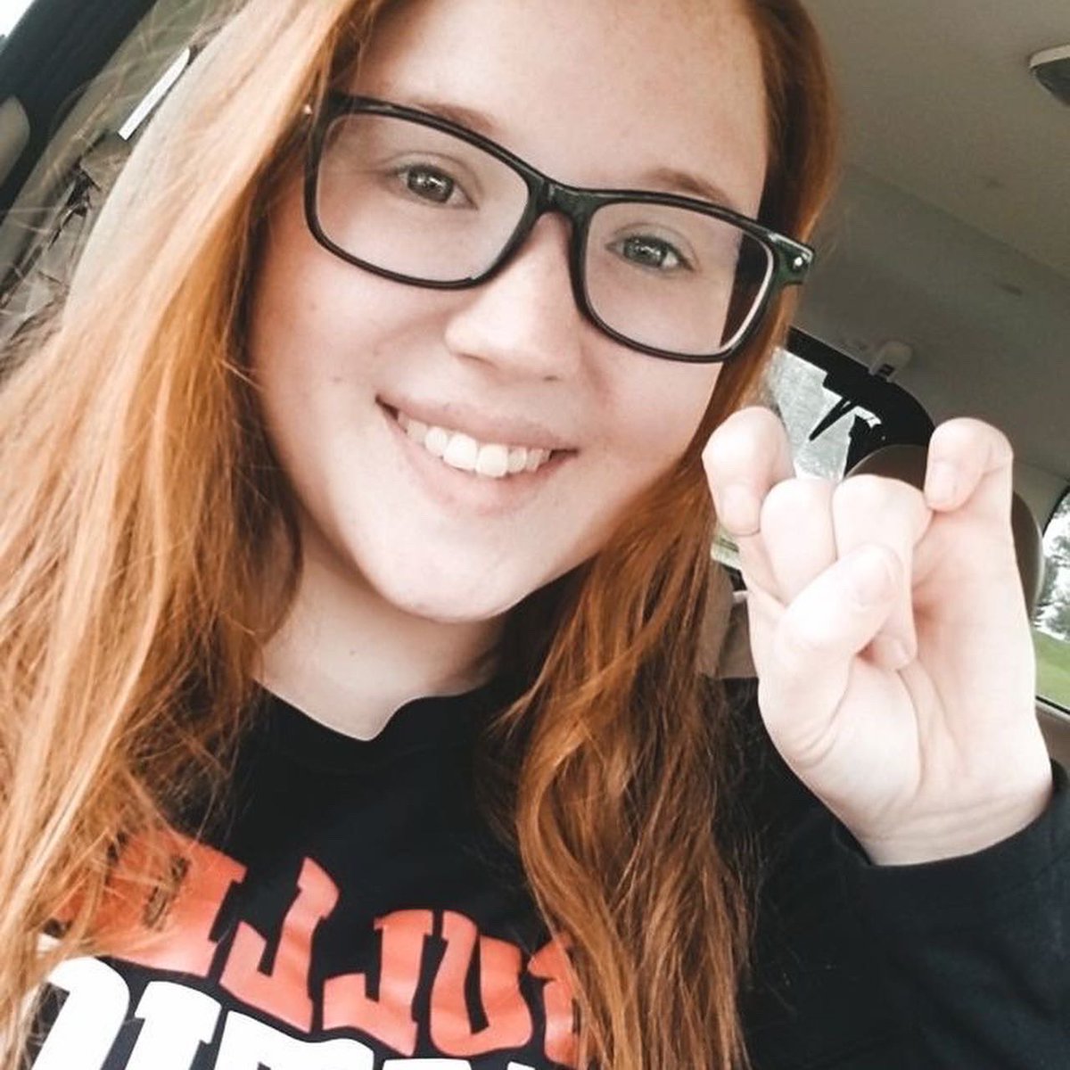 mcphersonspirit's tweet photo. Happy #MACcheerMonday from your Bulldogs Cheer Team! Keep your #BulldogsUp and stay safe out there! We will see you on the sidelines soon!
#GuardTheHouse
#GuardDogs2020
#SkoDogs https://t.co/PC2mW72gr4