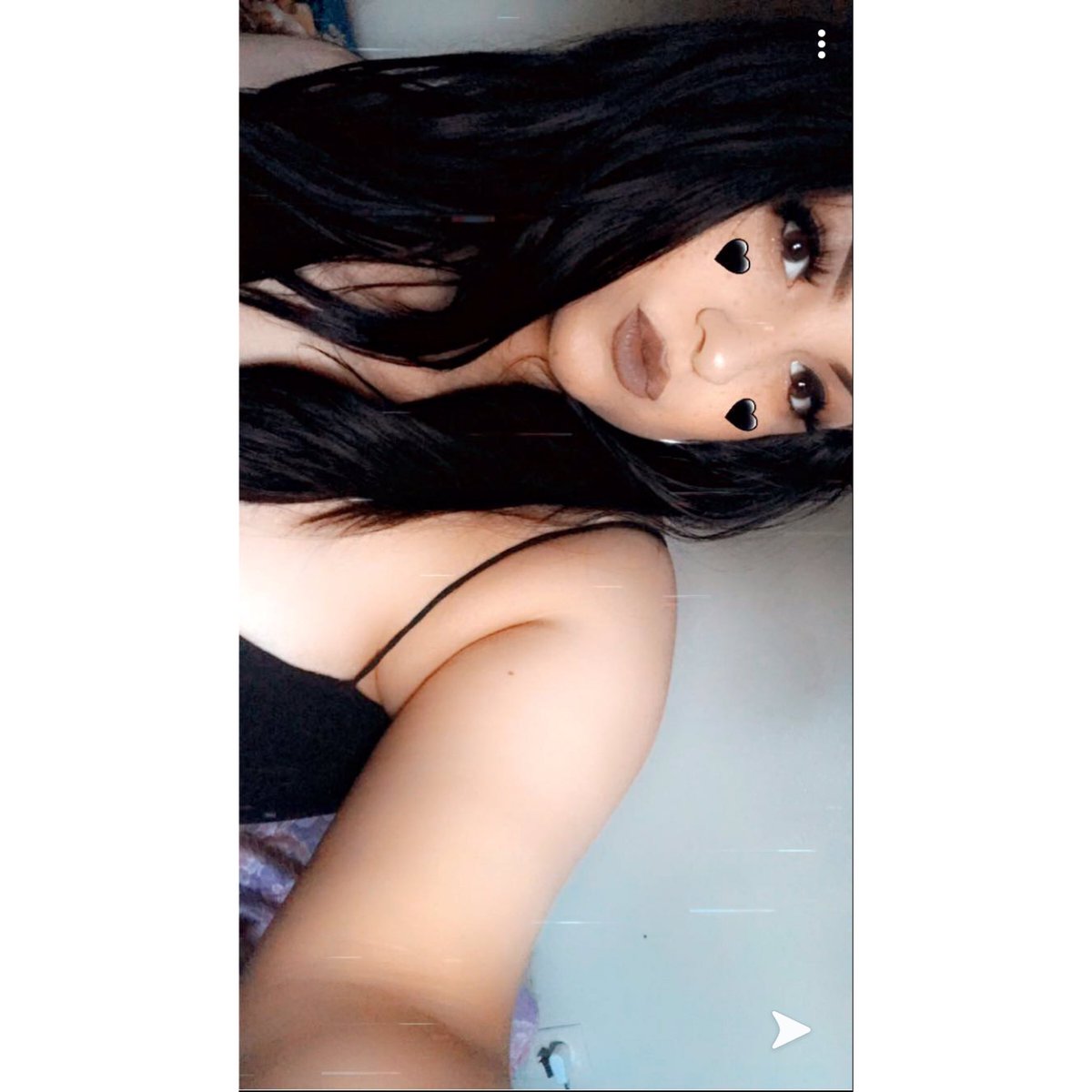 Okay but why I look like someone’s goth gf 🙄🤪😻