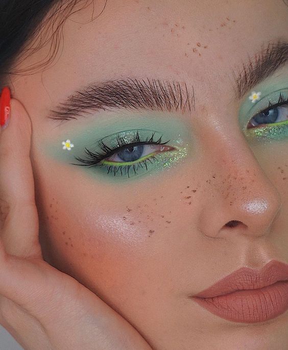 jazzminstyle's tweet photo. baby blues 🌸
•
•
•
•
•
#jazzminstyle #MU #MUA #eyeshadow #romantic #princess #euphoria #aesthetic https://t.co/djVqPd9q6m