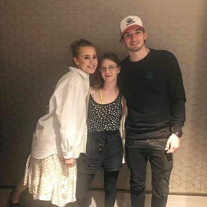 nio_dcs's tweet photo. Un an. Je suis en larmes. Littéralement. Cette journée était incroyable, il est incroyable. Il me manque si fort, je ne sais plus quoi dire. #EIL3 https://t.co/KaBPqgklEY