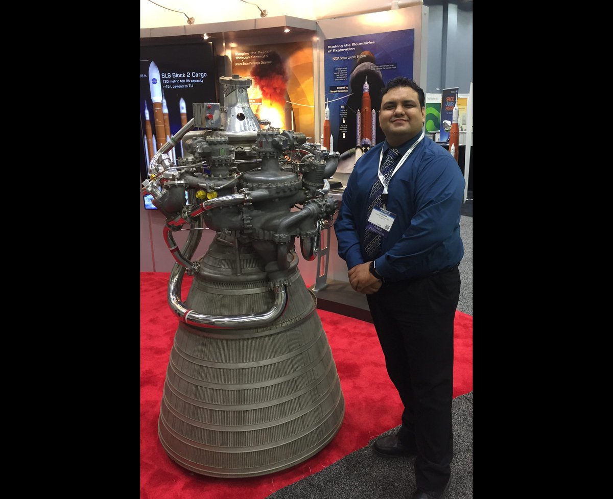 UTEPAerospace's tweet photo. Meet Jonathan Valenzuela from Juarez/El Paso, currently leading the cSETR green propellant thruster efforts with NASA Marshall. A proud Latino student and El Pasoan, Jon wants to join NASA and become a propulsion testing expert. We have no doubts you will Jon! #NASAMIRO #MUREP https://t.co/yZh7wmcpfj