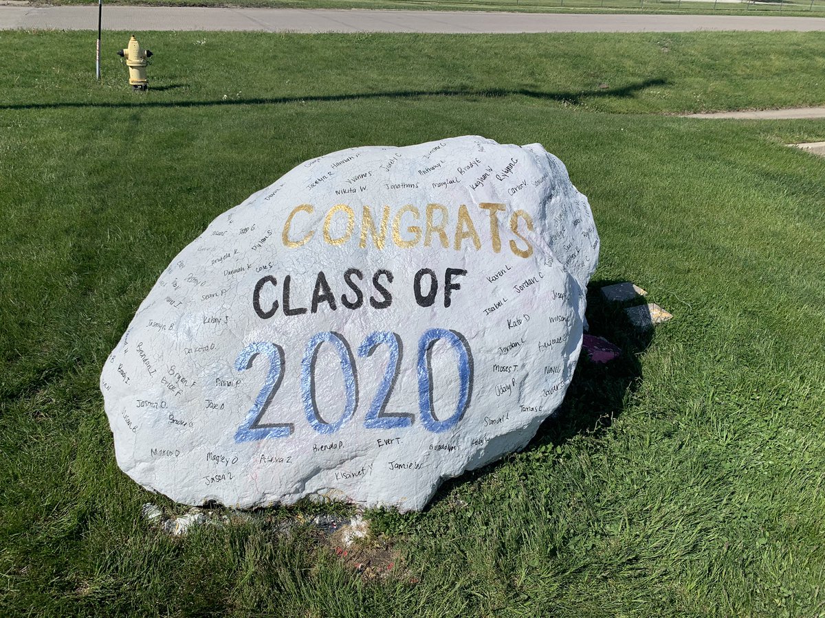 PerryHigh2020's tweet image. One last rock painting for senior year😢 can you find your name?🤩 #SeniorYear #BluejayStrong