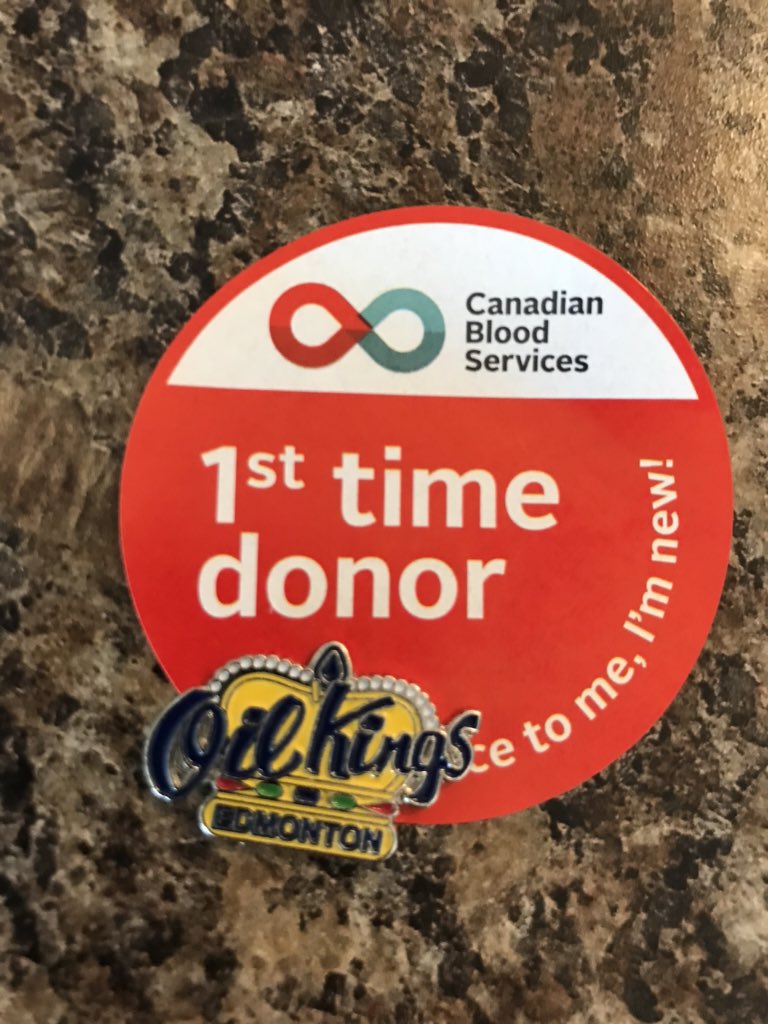 First time donating with my <a href="/EdmOilKings/">Edmonton Oil Kings</a> friends, incredible how seamless and painless the process is to potentially save a life! I urge all my friends and colleagues who are able to make an appointment.  

<a href="/hkygivesblood/">Hockey Gives Blood</a> <a href="/CanadasLifeline/">Canadian Blood Services</a> <a href="/TheWHL/">Western Hockey League</a> <a href="/CHLHockey/">Canadian Hockey League</a> 

#HockeyGivesBlood
