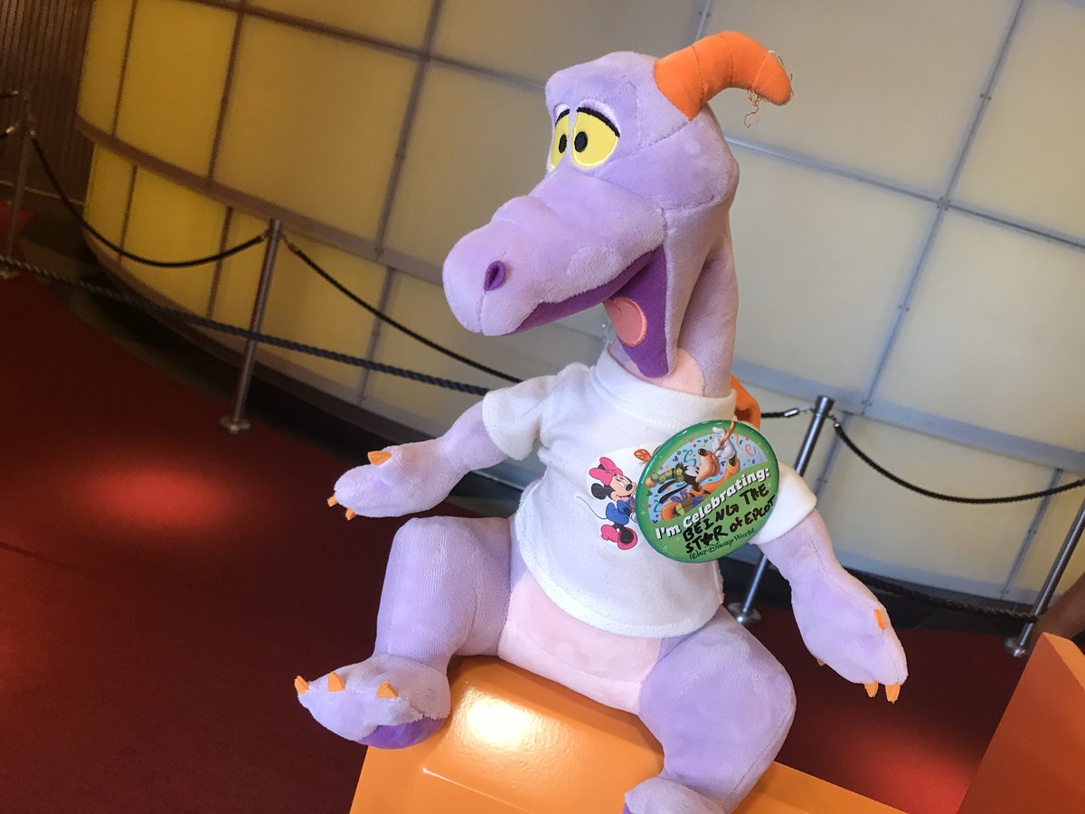 BobbySko's tweet photo. T-shirt for decency #WaltDisneyWorld #epcot https://t.co/J6clSqEV26