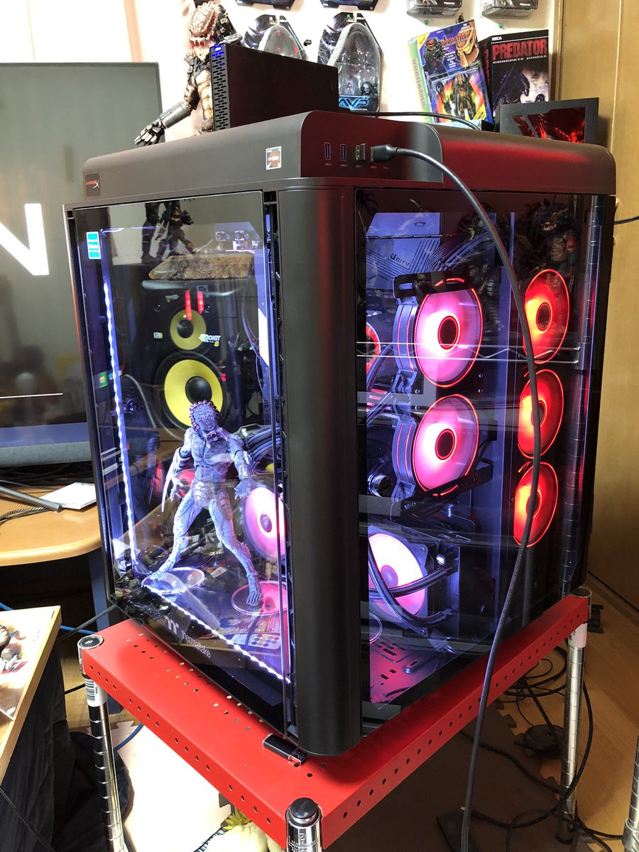 666KAZUHIRO666's tweet photo. とりあえず、連休中に完成させたやつ〜
AcerのじゃないプレデターPCww
#自作PC #AMD #Ryzen93900X #NVIDIA #RTX2070Super #Thermaltake #LEVEL20HT https://t.co/8zMePP0g3k