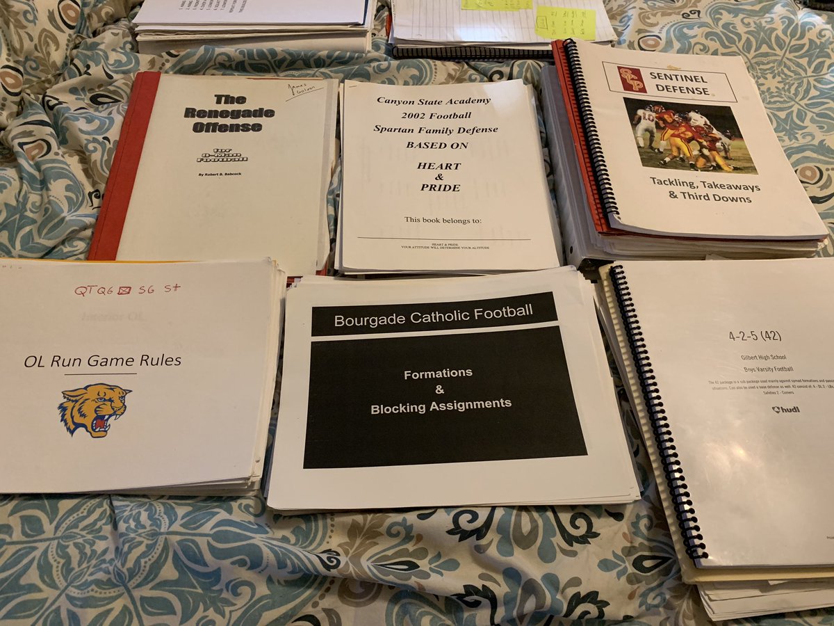goldenjames82's tweet photo. Going through years of football papers.. Canyon State Academy/ Az Boys Ranch, Bourgade Catholic, Seton Catholic, Casa Grande Union, Gilbert High school 2002-present! #greatprograms #greatcoaches #greatkids https://t.co/sdQmCa7eV9