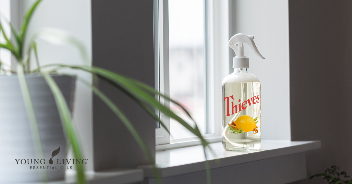 youngliving's tweet photo. Retweet if Thieves Household Cleaner is one of your favorites! #yleo https://t.co/T0e5UVw5m4
