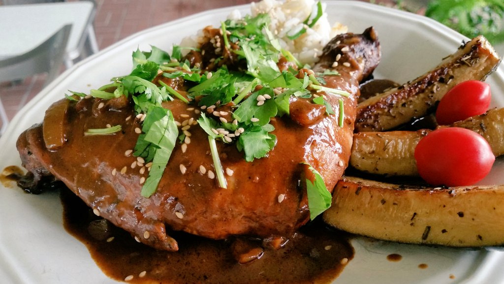buckredbuck's tweet photo. We're probably not getting back to Mexico as quickly as we'd like, but CG made chicken mole, so that helps #chicken #mexico #chefbuck https://t.co/NbMohzKHSz