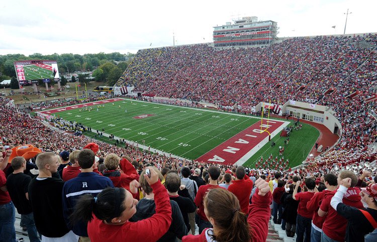 jawon_odoms's tweet photo. Blessed to receive an offer from Indiana University!!@CoachJasonJones @IndianaTough @HCPatriotsFB https://t.co/nYXNjXiccs
