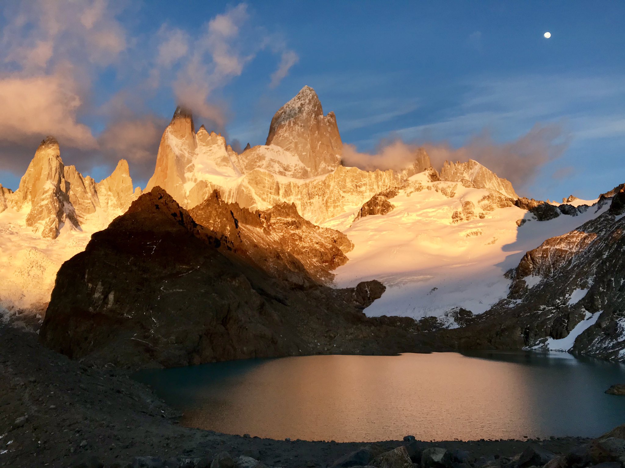 やぎしま パタゴニアのロゴになっているフィッツェロイ もう一回行きたい 山が好き パタゴニア 写真好きな人と繋がりたい 旅好きな人と繋がりたい T Co Xgvhsazwak Twitter やぎしま パタゴニアのロゴになっているフィッツェロイ もう一回行きたい 山が好き パタゴニア 写真好きな人と繋がりたい 旅好きな人と繋がりたい T Co Xgvhsazwak Twitter