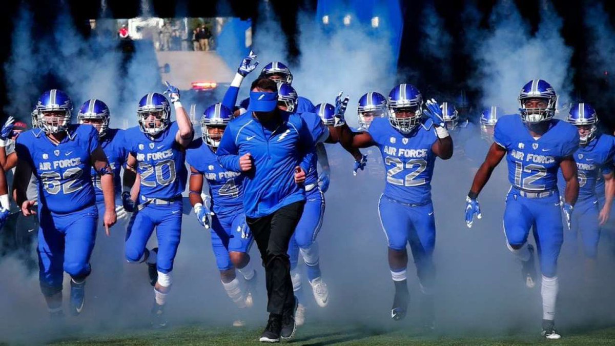 KosickJack's tweet photo. After a great talk I am blessed to announce that I have recieved an offer from the United States Air Force Academy!  @AF_Football @jake8shakes @EdisonFootball_ https://t.co/2AkqZI2Fwx