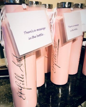 In celebration of Mother’s Day #MarchofDimesGreaterOregon partnered with <a href="/etfillewines/">Et Fille Wines</a> owner Jessica Mozeico providing Et Fille water bottles for all Providence St. Vincent’s NICU moms! Providence St. Vincent's is a MOD NICU Family Support site &amp; partner for more than a decade.