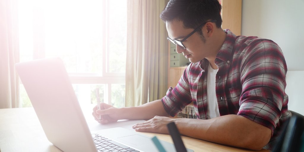 QTAQLD's tweet photo. Join more than 7000 Queenslanders who have already enrolled across 15 free online TAFE courses through the new Jobs Finder Queensland portal. Visit https://t.co/zc0n4HQegR to access the full range of free online training. #ISOlearn https://t.co/mAcS9Vhd92